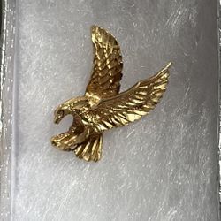 14kt Gold Eagle Pendant