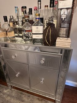 Mirrored Cabinet