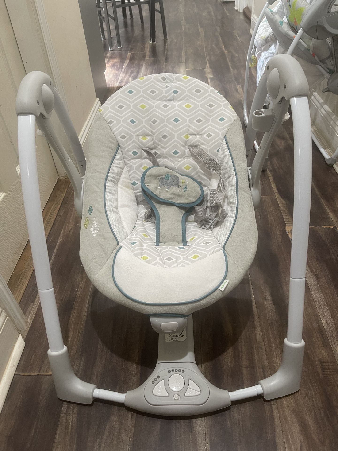 Ingenuity ConvertMe 2 In 1 Portable Baby Swing