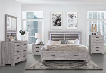 👑🔥 **KING BEDROOM SET SALE! 🔥 DELIVERY & SETUP AVAILABLE!** 👑