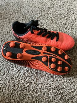 Boy Soccer Shoes 