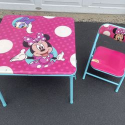 Child’s Disney Minnie Mouse Folding Table and Chair