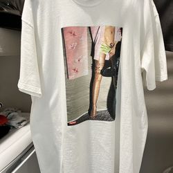 Supreme Tee