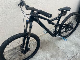 Specialized camber M5 MTB