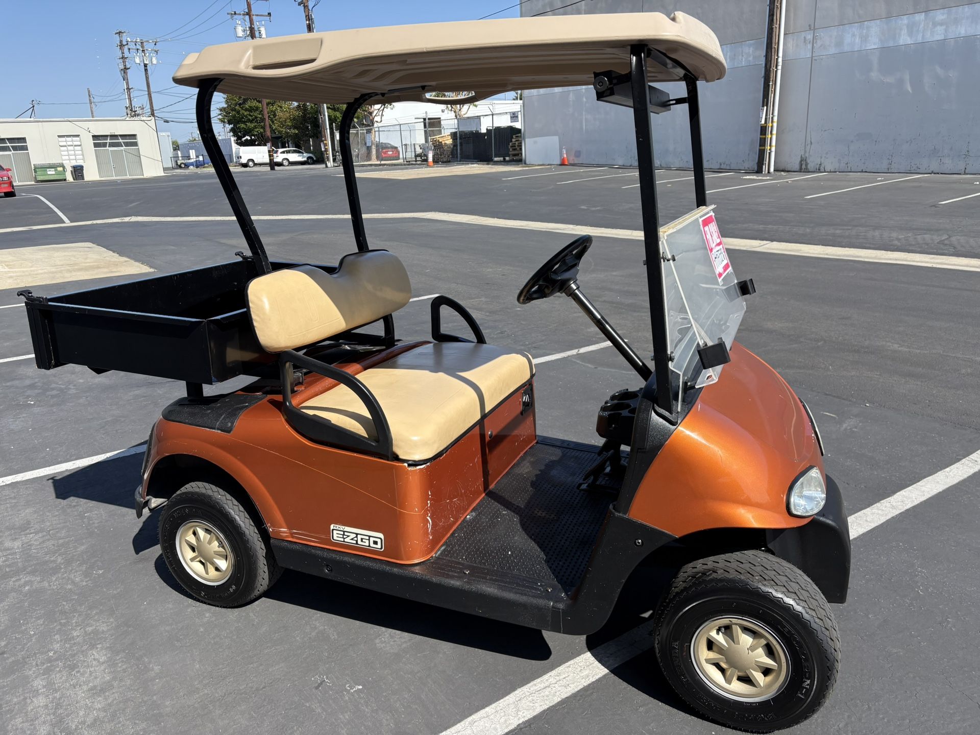 2014 E-Z-GO RXV 2-Passenger Non-Lifted 48-Volt Golf Cart