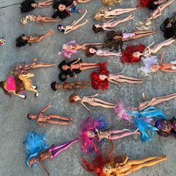 Barbies 