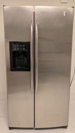 GE Fridge Stainless Steel 36" (very good condition)