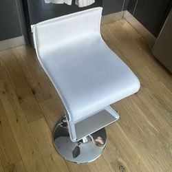 3 bar stool chairs