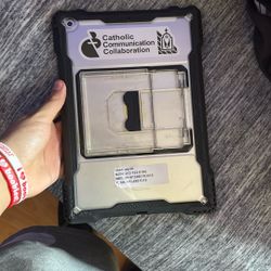 (SCHOOL IPAD) 9th gen 