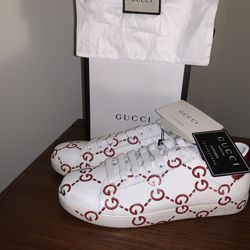 Shoes Size 9
