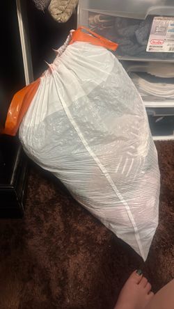 Bag of kids clothes 7-8 10-12 all girls clothes just cleaning out for summer all decently clothes some new