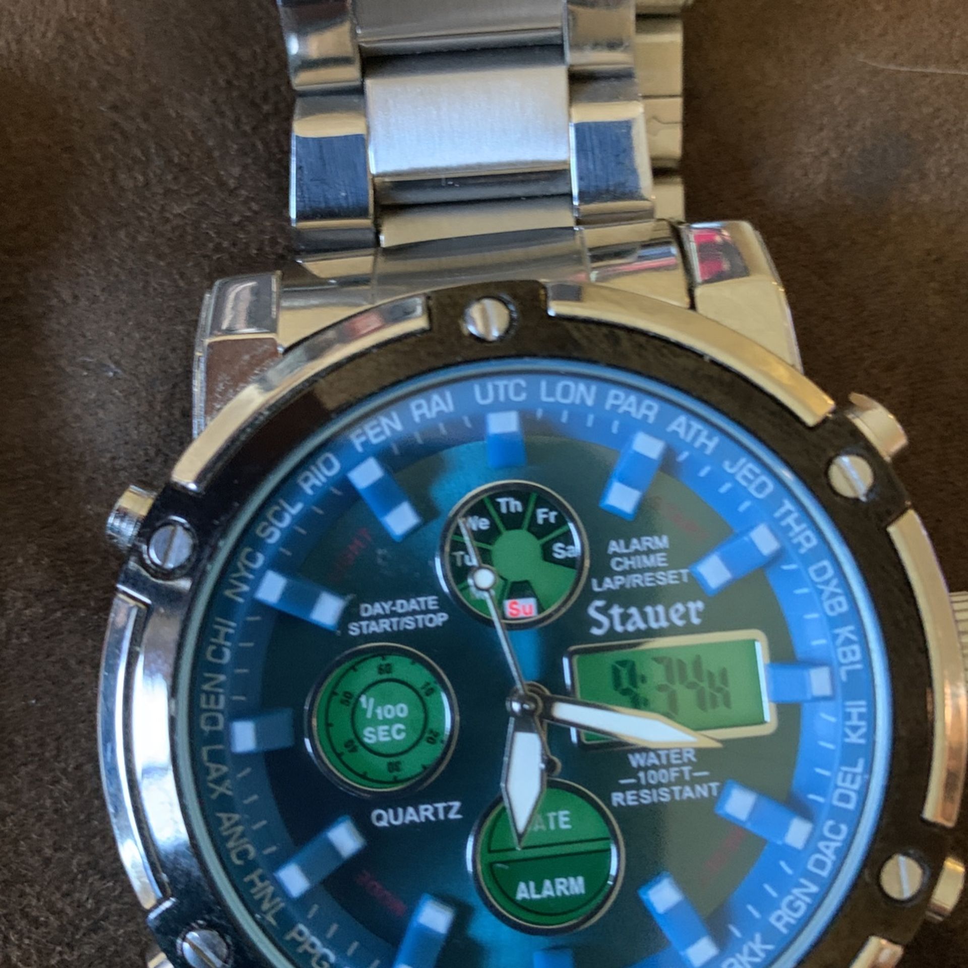 Two for one there brilliantly crafted you can make if your wrist is smaller and you can obviously adjust it only needs a pen you got stainless steelSt