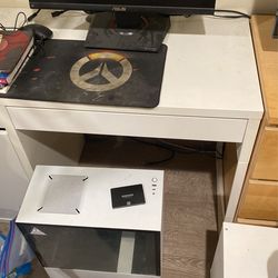 Asus 144hz Monitor, NZXT H510i Case, Samsung 850 EVO Solid State Drive 500gb