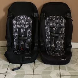 TWO LIKE NEW CAR SEATS 2 IN 1 BOOSTER!!!!