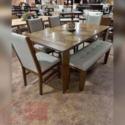 6- Pieces Wood and fabric Dining Set