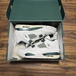 Jordan 4 “Oxidized Green”