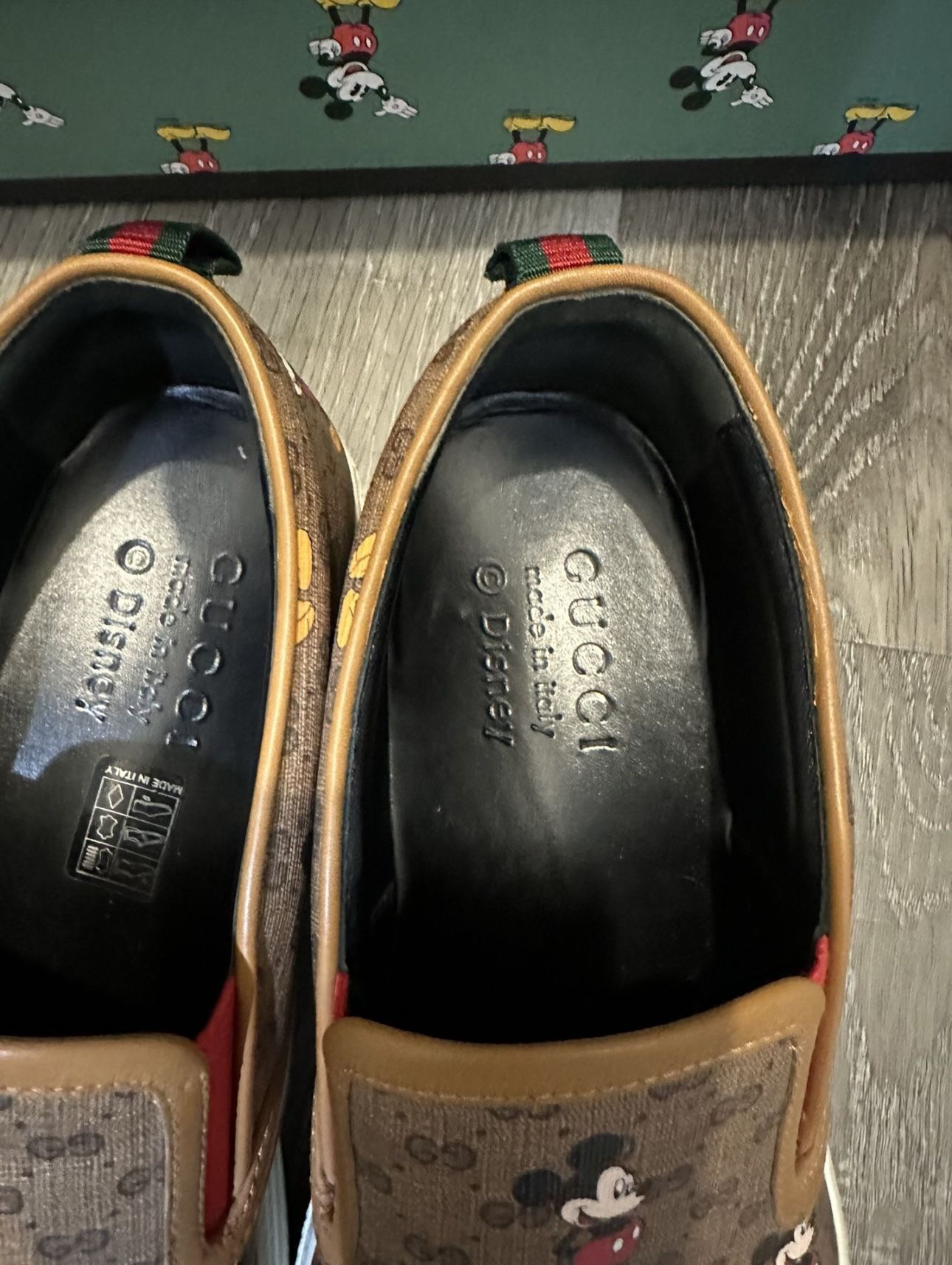 Gucci Mickey Mouse slip Ons Disney × Gucci Gucci X Disney Mickey Mouse Slip-On Sneakers  main image 4