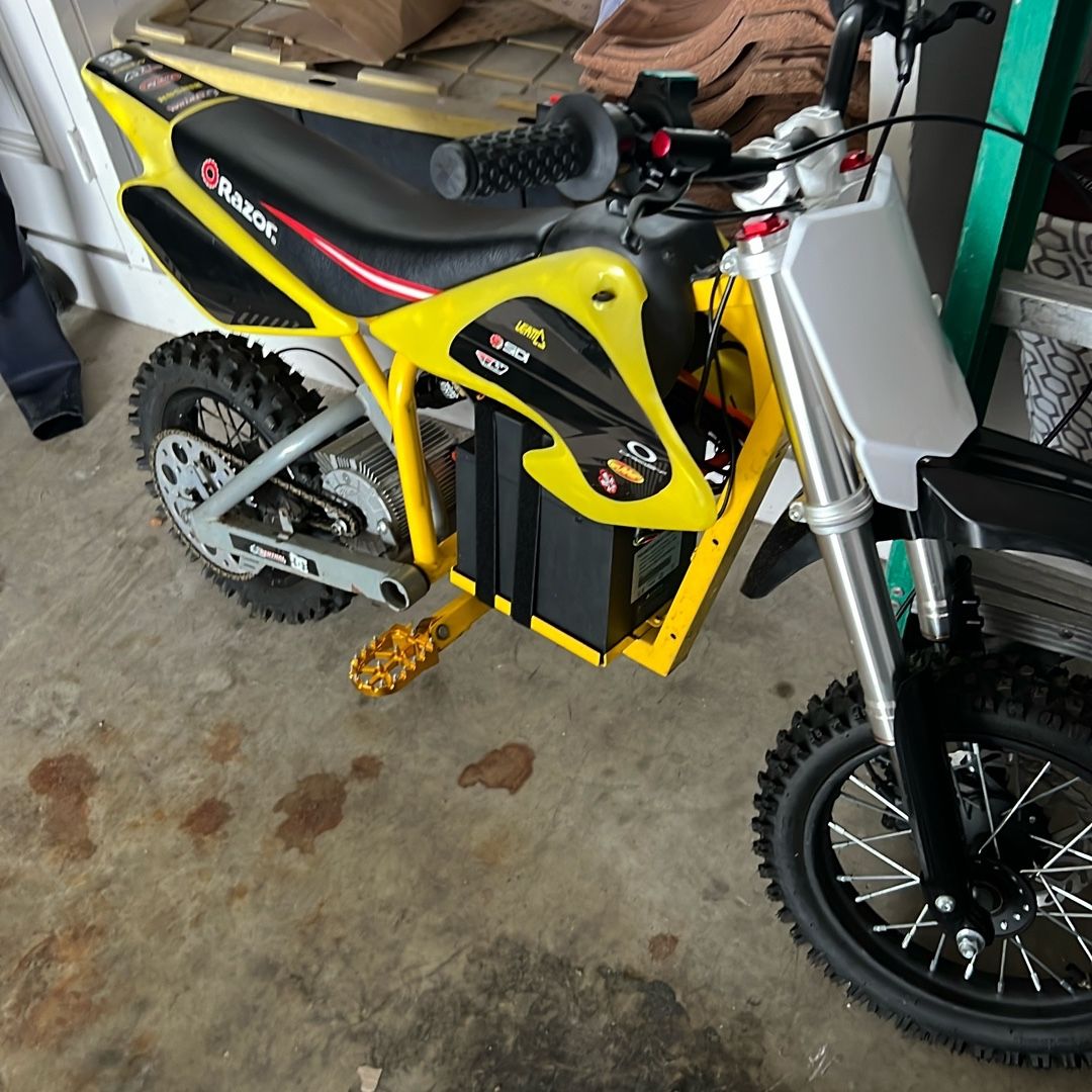 Pink Razor Mx650 MODDED RAZOR MX650 for Sale in San Diego, CA - OfferUp