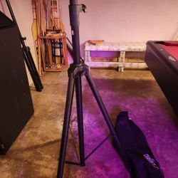speaker Stand