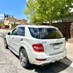 2010 Mercedes-Benz M-Class