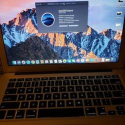 Apple Macbook Air 13"