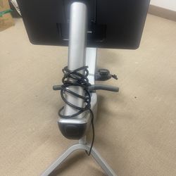 Hydrow Arc Rower