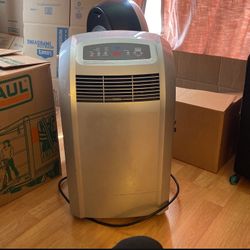 Barely used air conditioning unit