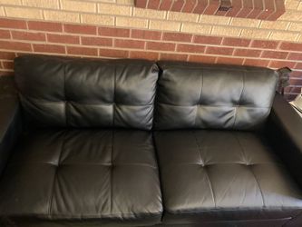 Black Leather Couch 