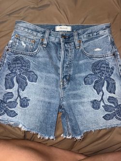 Madewell shorts 23