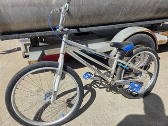 Thruster 24" tripower