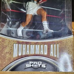 MUHAMMAD  ALI  ACTION  FIGURE 