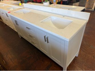 72 in. Dove Gray Double Sink Bathroom Vanity with Engineered stone top
