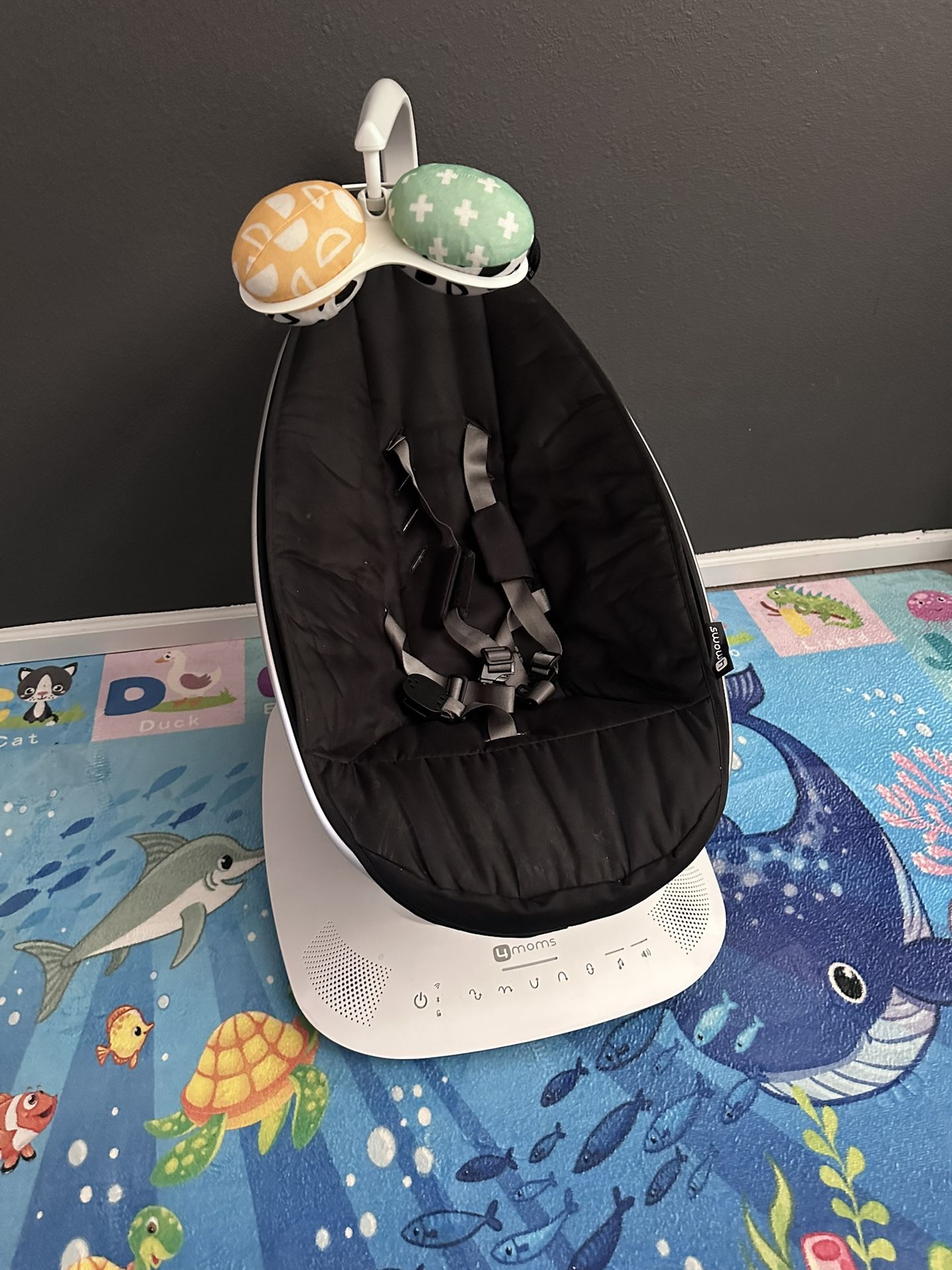 MamaRoo