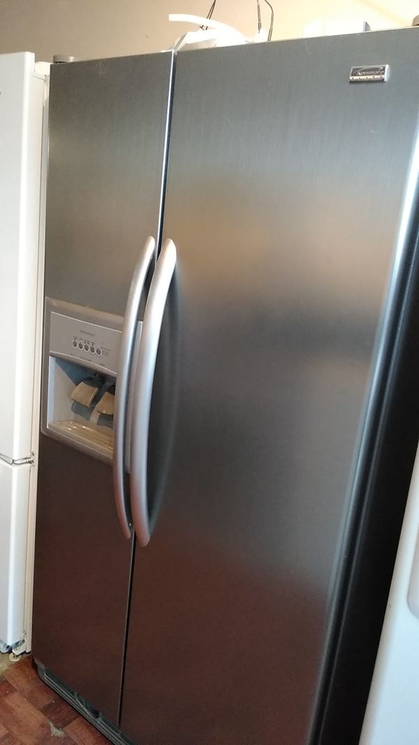 Kenmore Elite fridge 2 doors for Sale in Everett, WA OfferUp