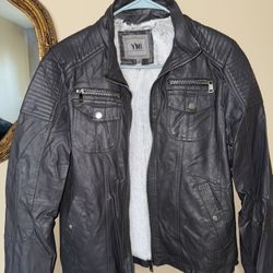 YMI Collection Women’s Black Faux Leather Moto Jacket w/ Faux Fur Lining Size L
