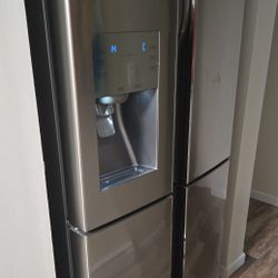 Samsung Refrigerator 