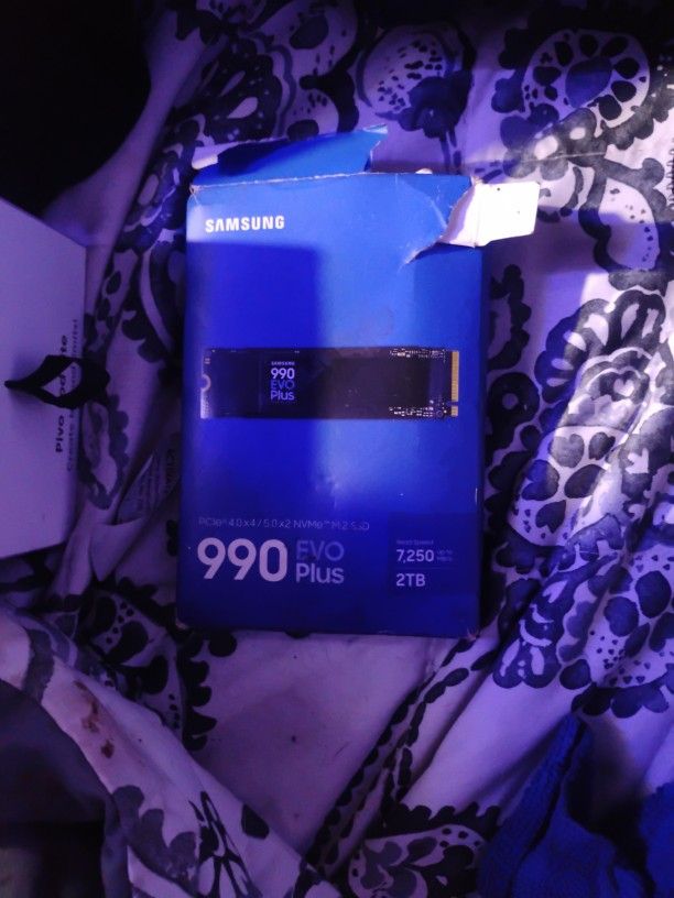 Samsung 990 Evo Plus 2 TB Hard Drive SSD