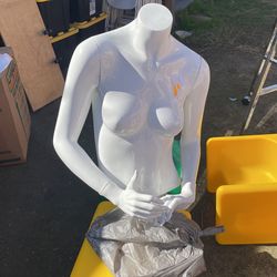 Female Mannequin
