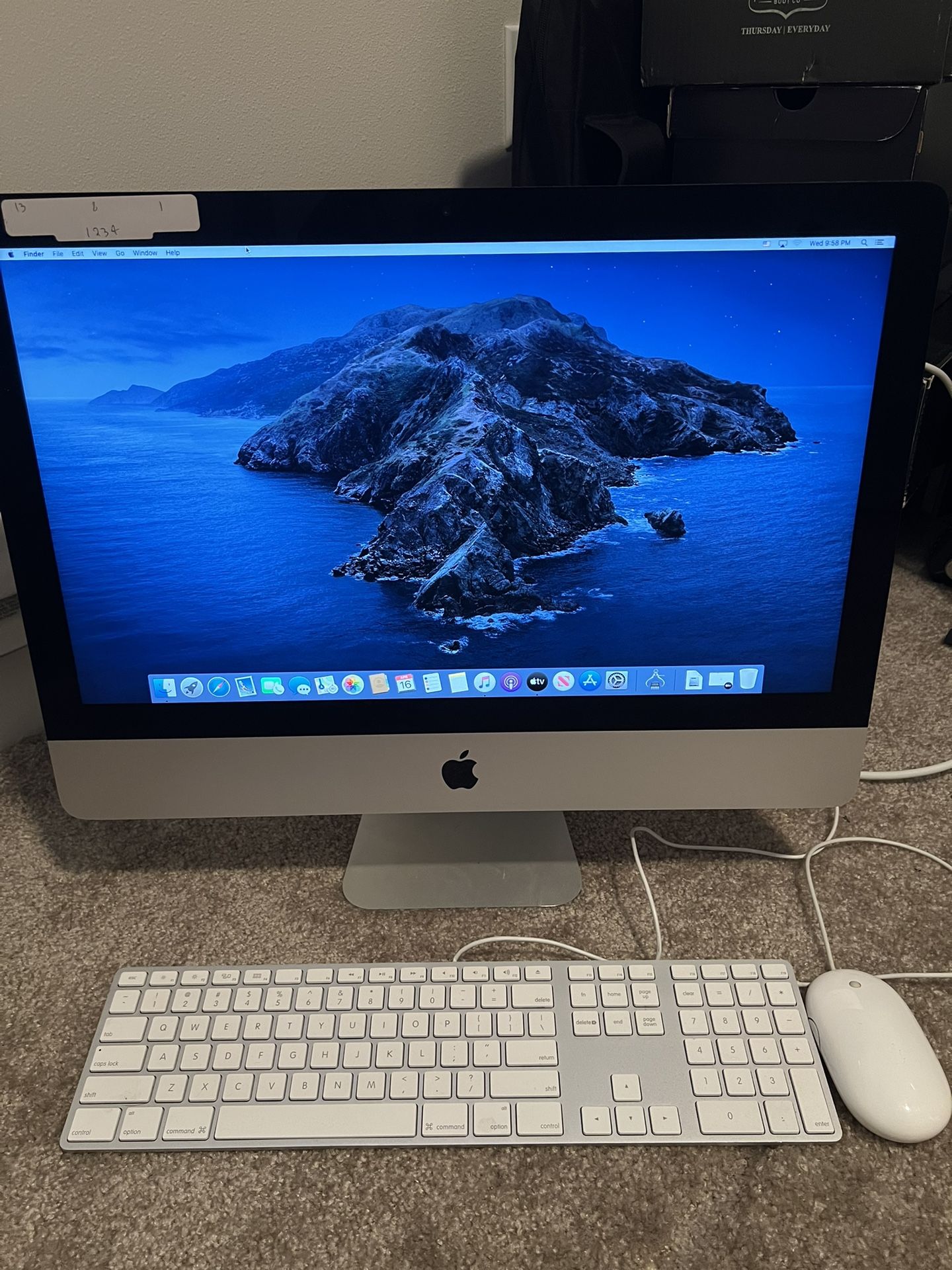 21.5’’ iMac Computer (late 2013)