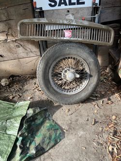 MG Front Grille and Wire Spoke Wheel
