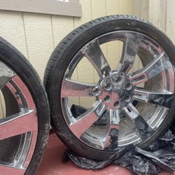 24” Chrome Wheels