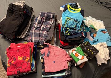 Boys clothes Size 3T and 4T, 70 + pieces
