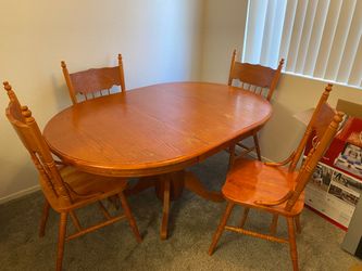 vintage wooden kitchen dinner table