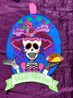 CATRINA DÍA DE MUERTOS FOAM DECORED
