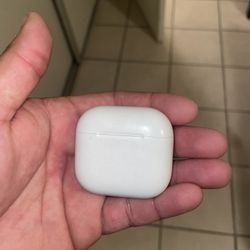 AirPods 4 