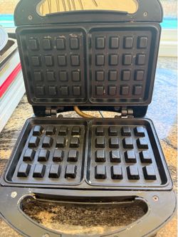 Waffle maker