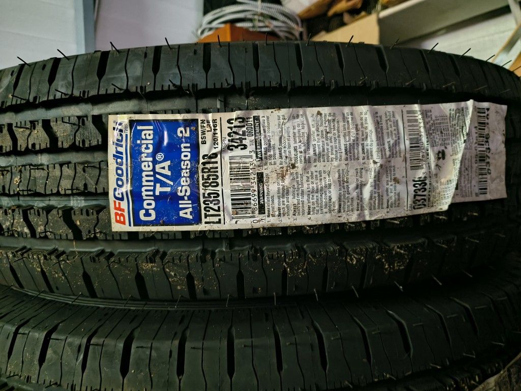 bF Commercial t/A All Season 2 Tire