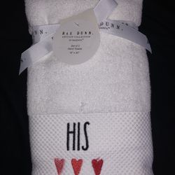 Rae Dunn Towels
