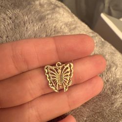 Vintage 14k Gold Butterfly Pendant 