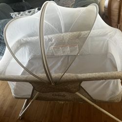 Cosco Bassinet